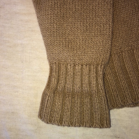 Polo by Ralph Lauren. Woven,100% cotton, Medium, men’s sweater heavy and thick. - Picture 8 of 8